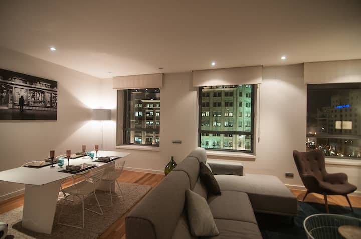 Luxury for 6 in Passeig de Gràcia.