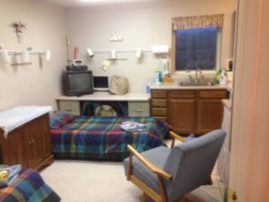 Utility Room - 2 twin air mattresses