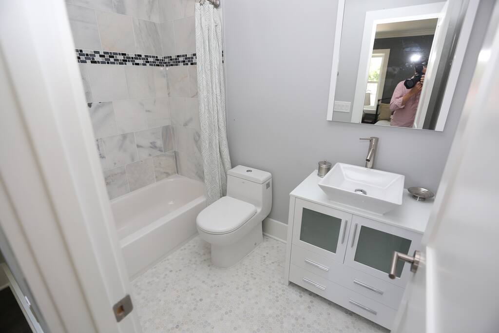 Second master bath