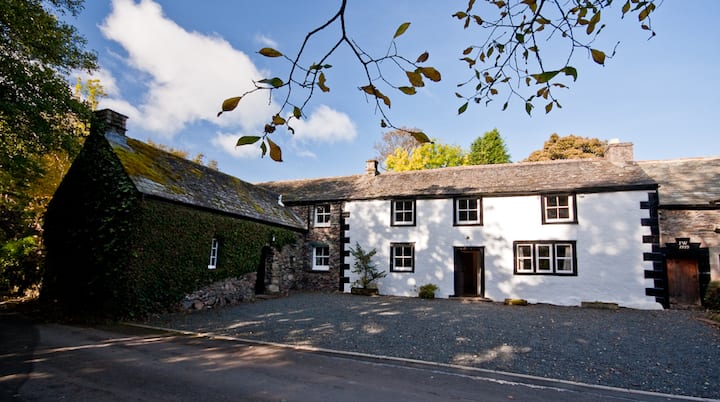 Grade 2 listed Lakeland Cottage