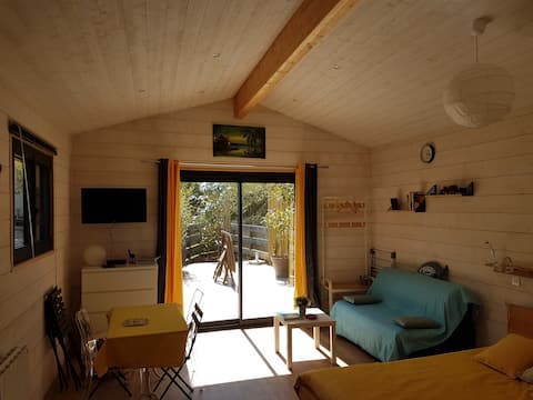 Top Airbnb: Independent studio in Lacanau
