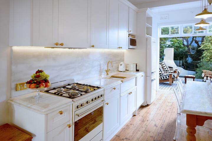 The Secret Garden in Sea Point gallery image 2