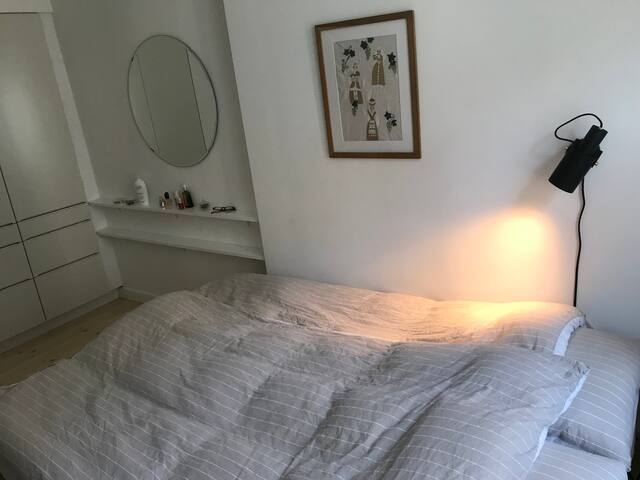 Quiet unique Garden-house in Hip and Lively area gallery image 5