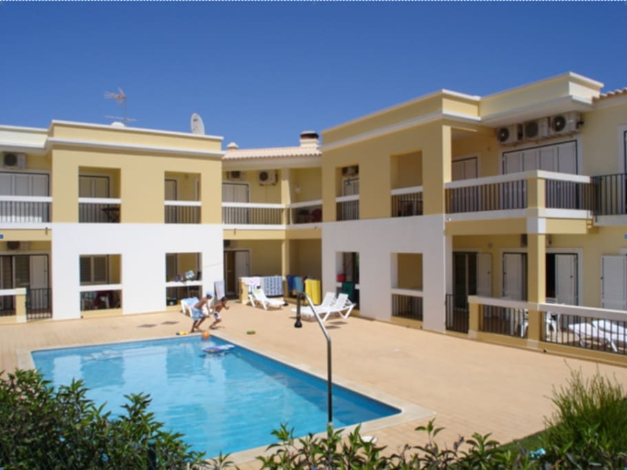 Minimalist Apartment Hire Portugal 