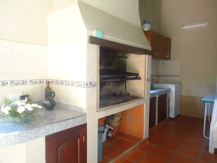 Casa En San Lorenzo Parque Y Piscin - Salta