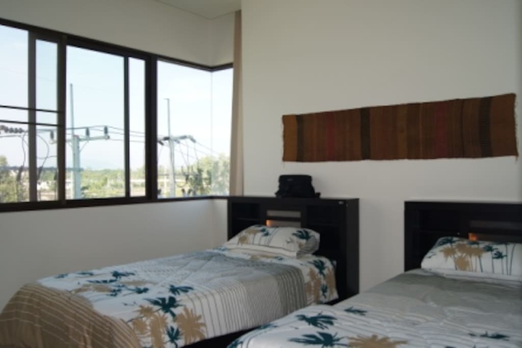 twin bedroom