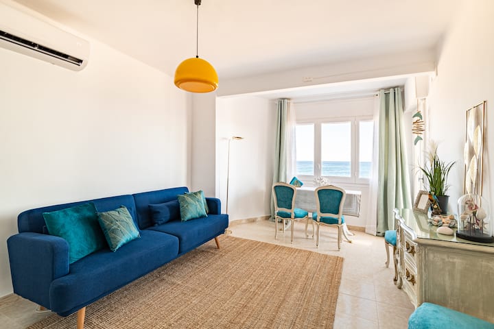 Beachfront Getaway - Torredembarra