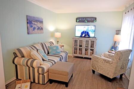 Turtle Tracks, Hilton Head Island, SC