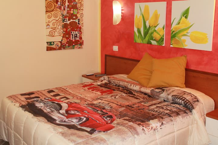 საძინებელი 1