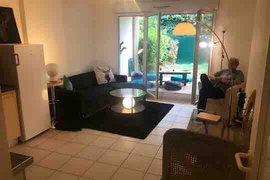 Top performing Airbnb: T3 opposite the St Clément aqueduct in Hôpitaux Facultés