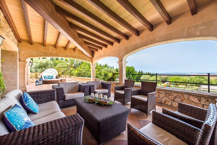 Luxury Villa Son Gual Golf Mallorca gallery image 3