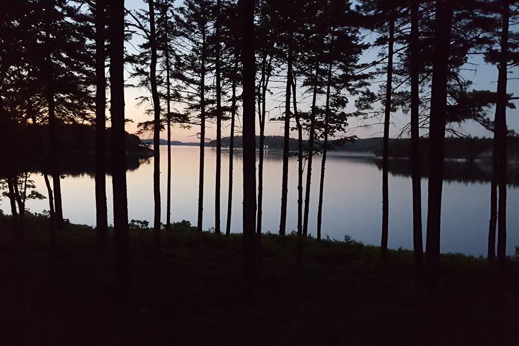 Dusk on Wyman Bay
