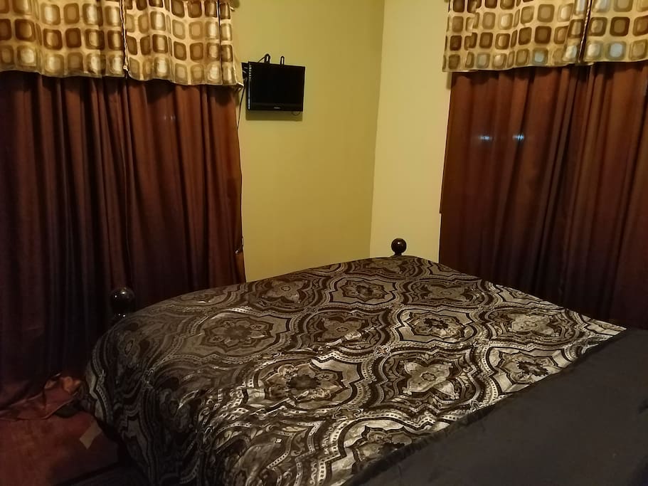 Master Bedroom 3