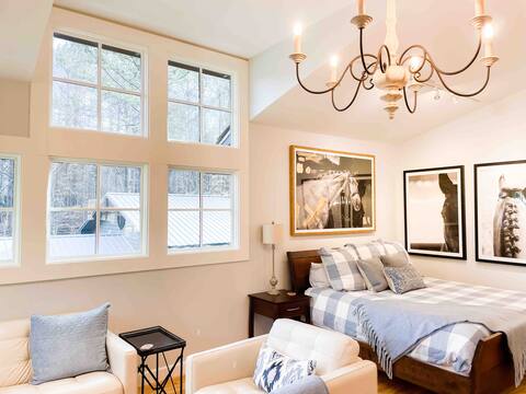 LUXE stay“The Carriage House” Windwood Equestrian