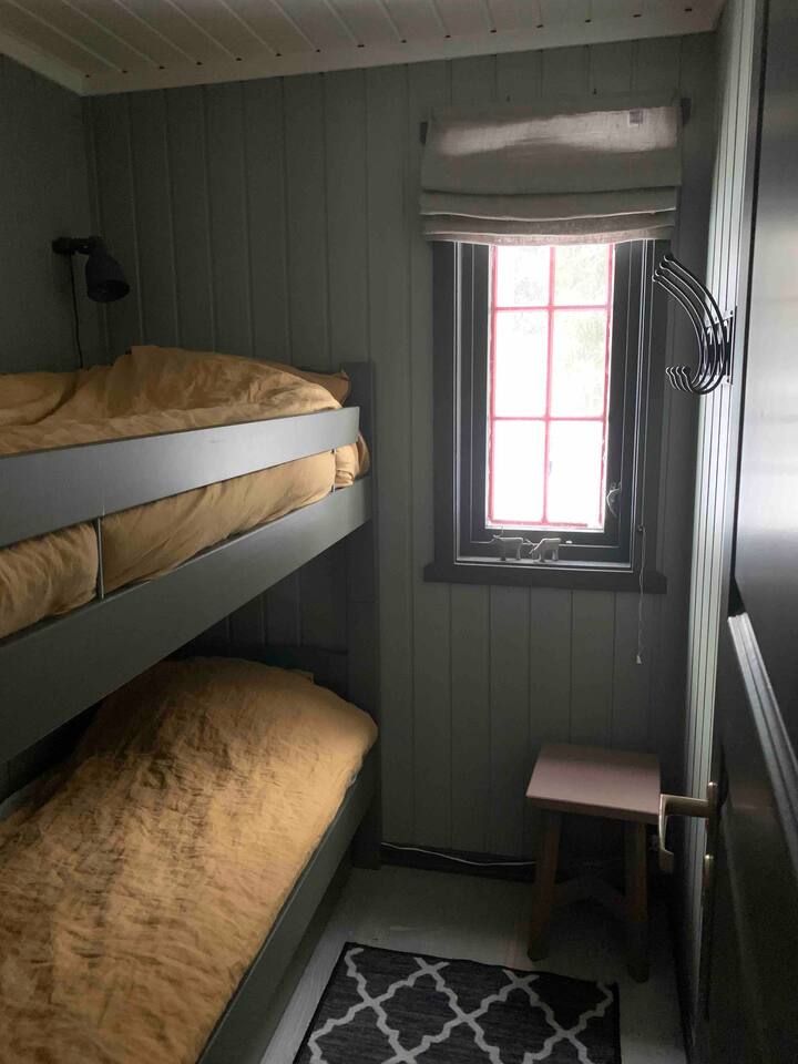 Dormitorio n .º 3 con literas