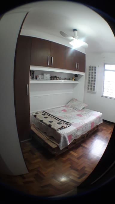 Esse é o nosso quarto de hóspede