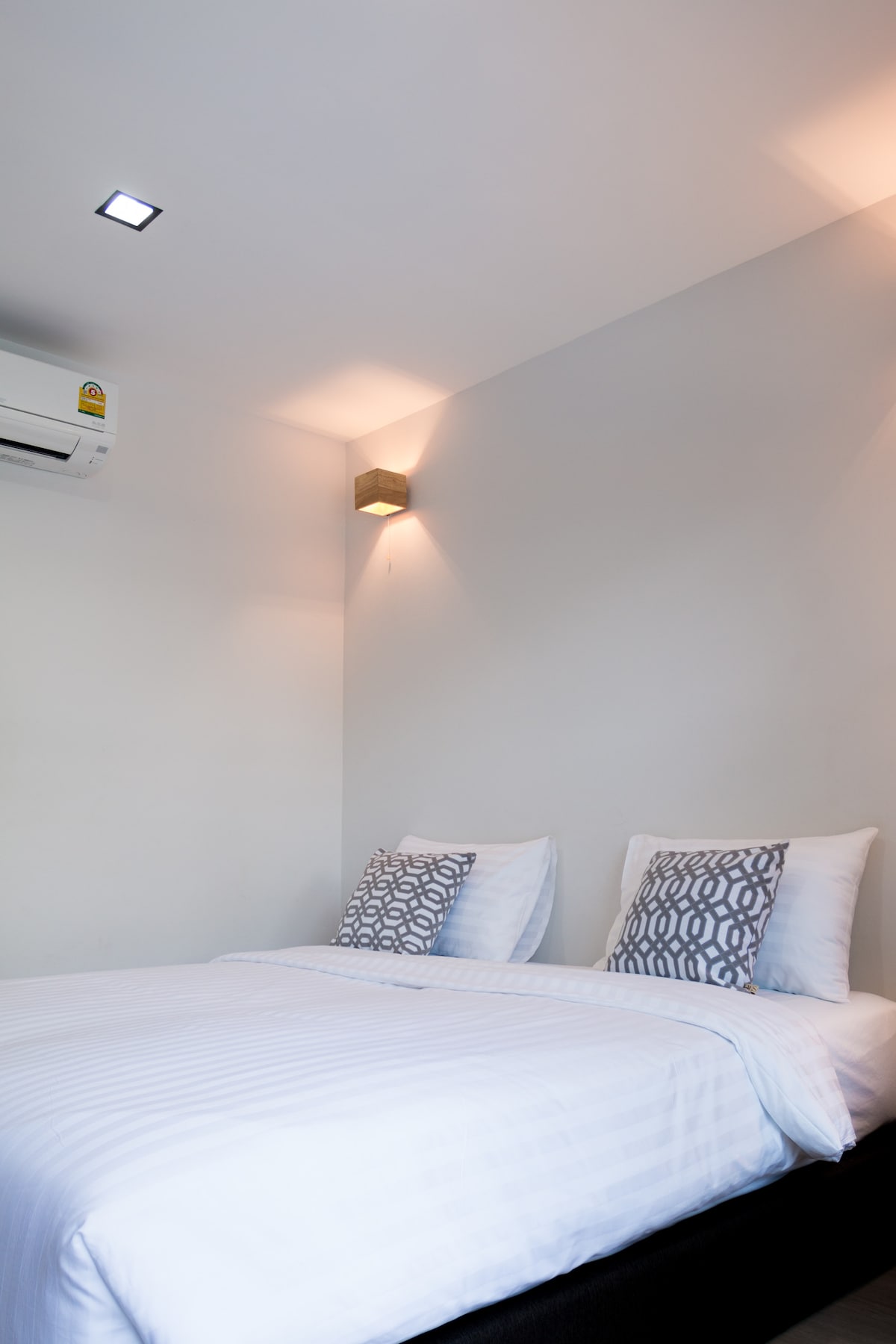 Bedroom 1 - King Size or can be twin beds