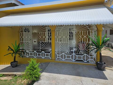 Faseta Palms ~ A Touch of Jamaican Bliss