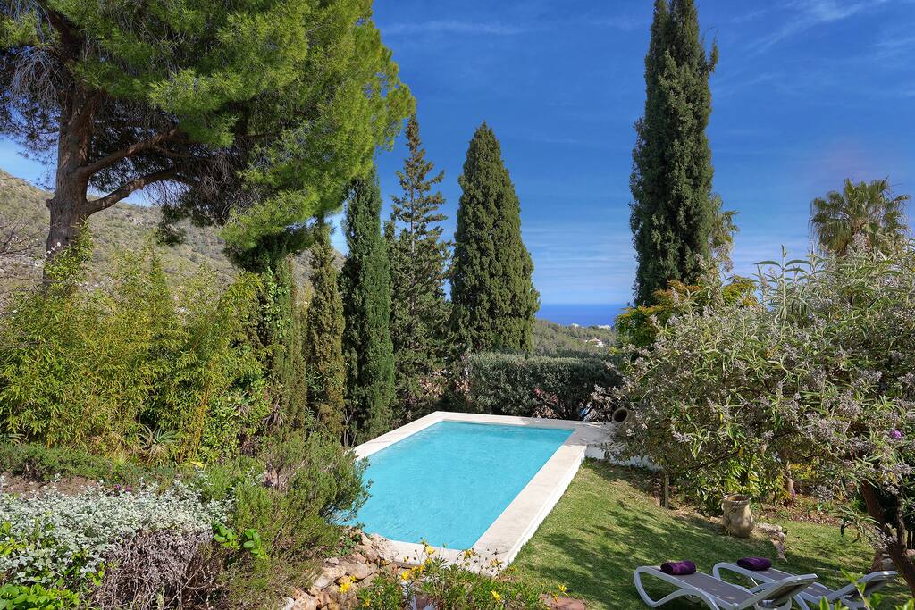 Pool and views