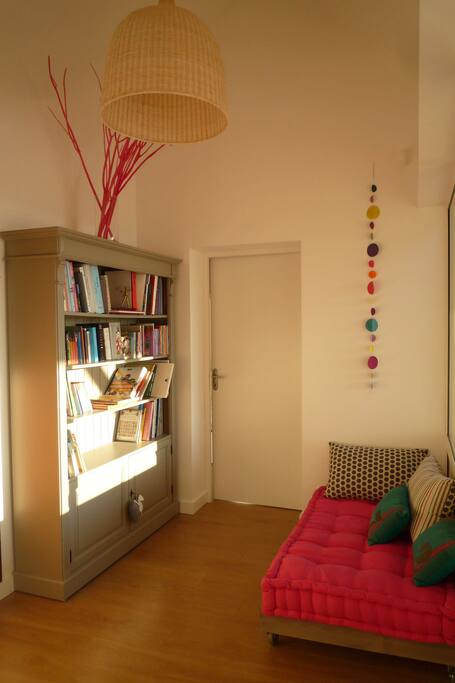 L'entrée-bibliothèque