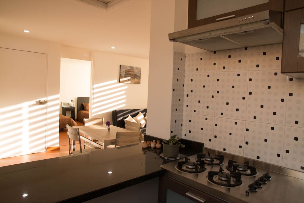 Full Kitchen