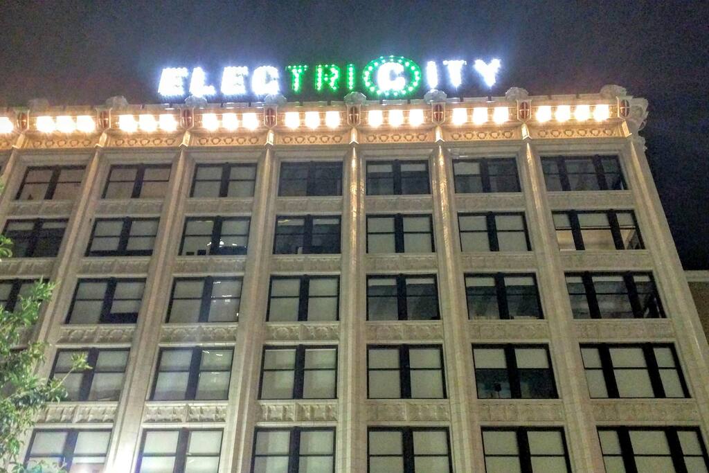 Building by night.