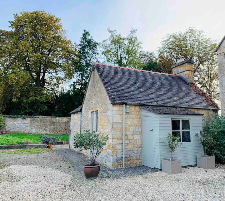 The Bakehouse in The Cotswolds nr Chipping Campden Farm stays for
