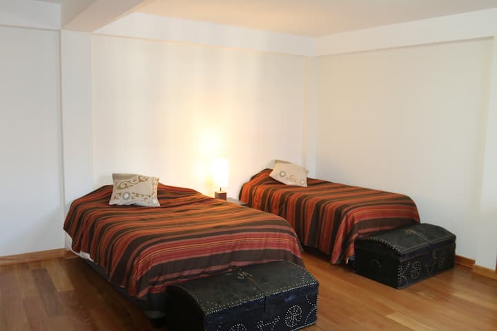 חדר שינה שני