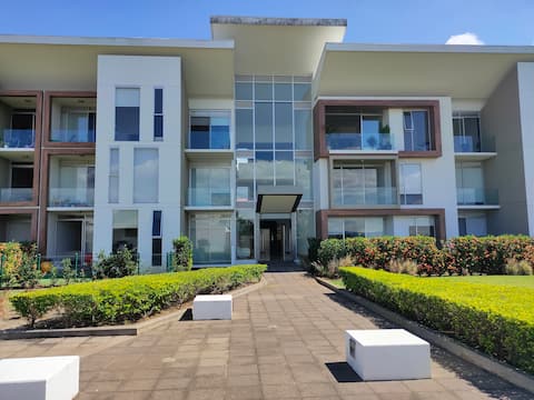 Best Location in Santa Ana - 2BR APT AC|Gym|Pool