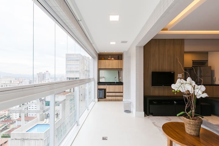 Santos International