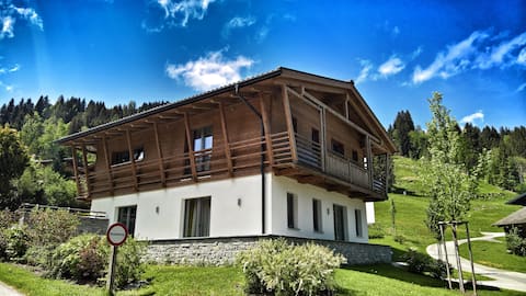 GemeinsamZeit Alpine Chalet for EIGHT