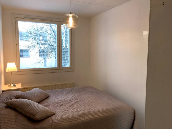 2nd bedroom. Proper 160 cm wide bed.