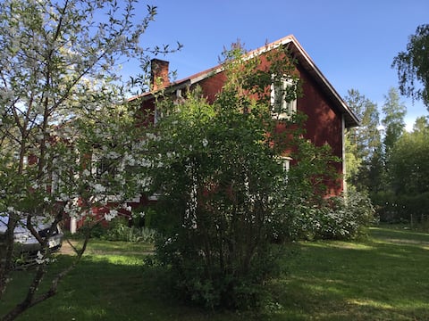 A cosy little stockhouse_the archipelago of Vöyri