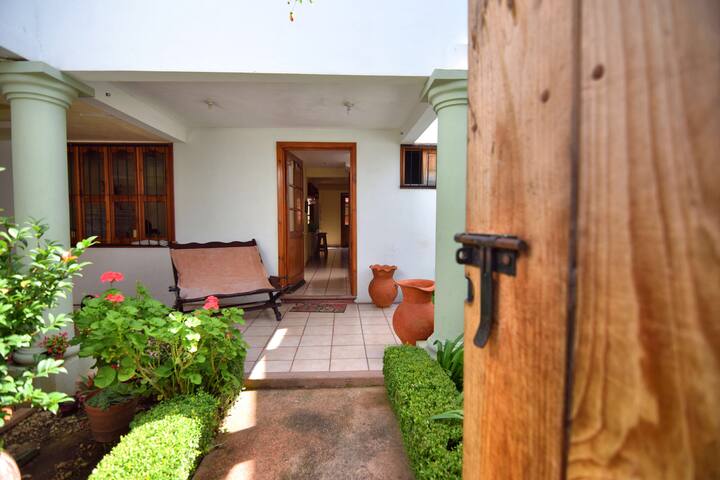 Private room with 1 bedrooms in San Cristobal De Las Casas - Room with big terrace in quiet zone