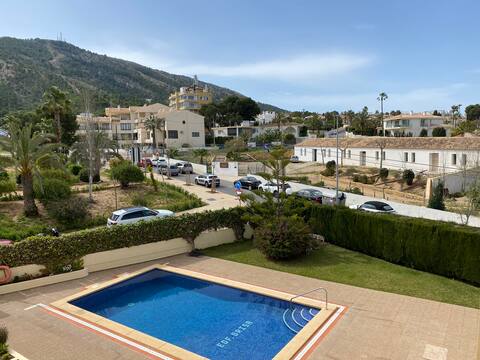 First line appartement, very close to centre Albir