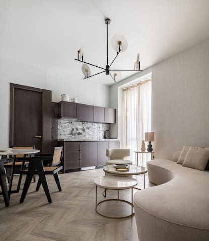 Designer 2 Room Flat in Malasaña by ManteHouse