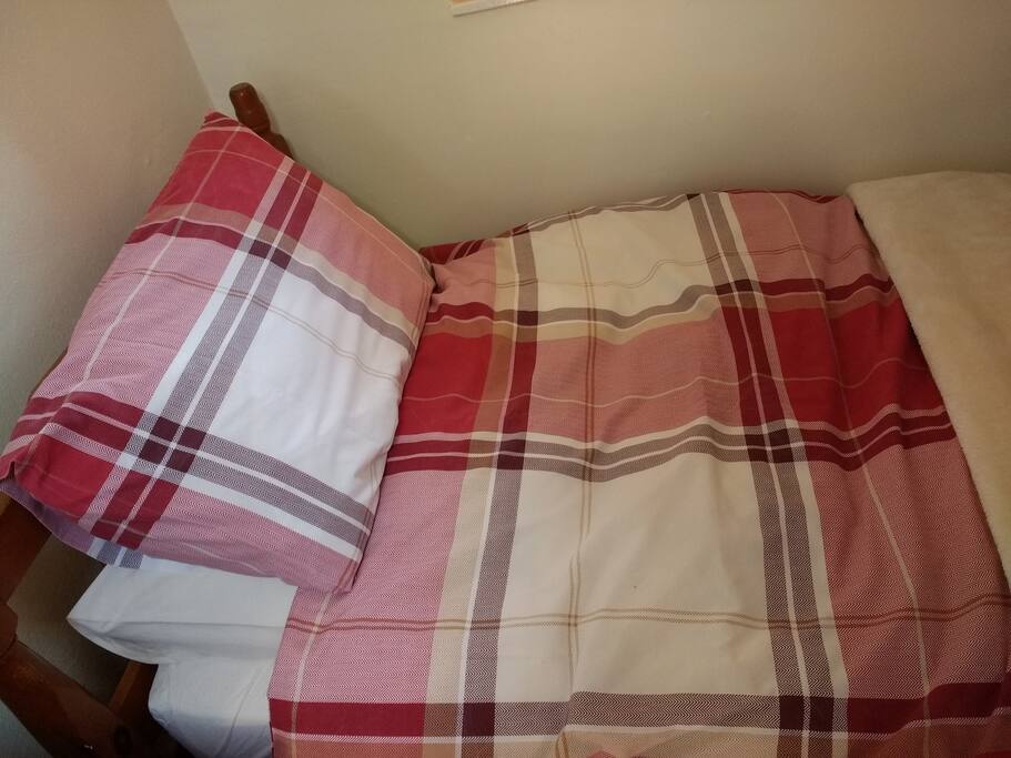 Comfortable single bed
