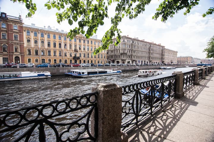 Фотографии НАБ РЕКИ МОЙКИ 14