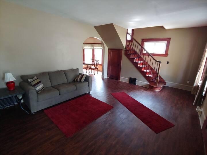 Top 12 Airbnb Vacation Rentals Near Cedar Point, Ohio Updated 2024