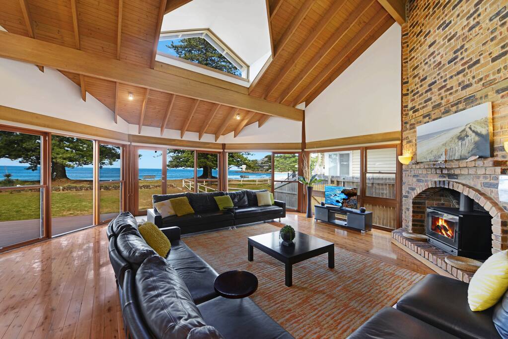 Lounge Room