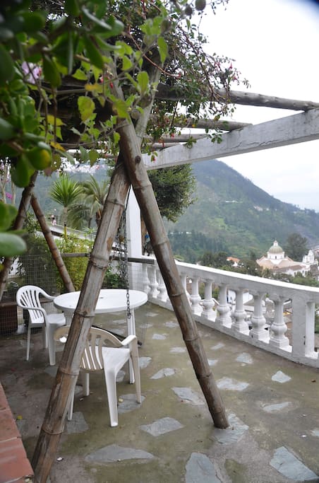 Private terrace with beautiful view of Guapulo and mountains down below