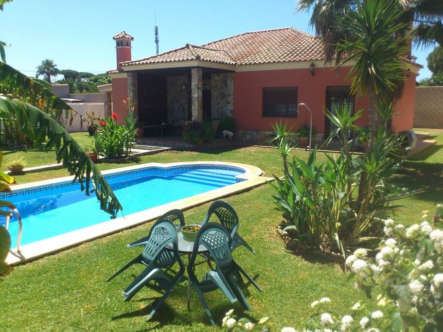 Jardin y porche