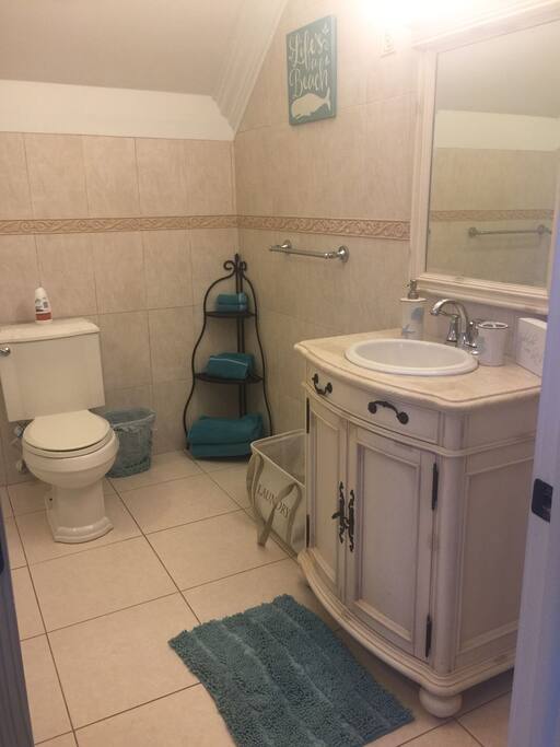 Upstairs Bathroom