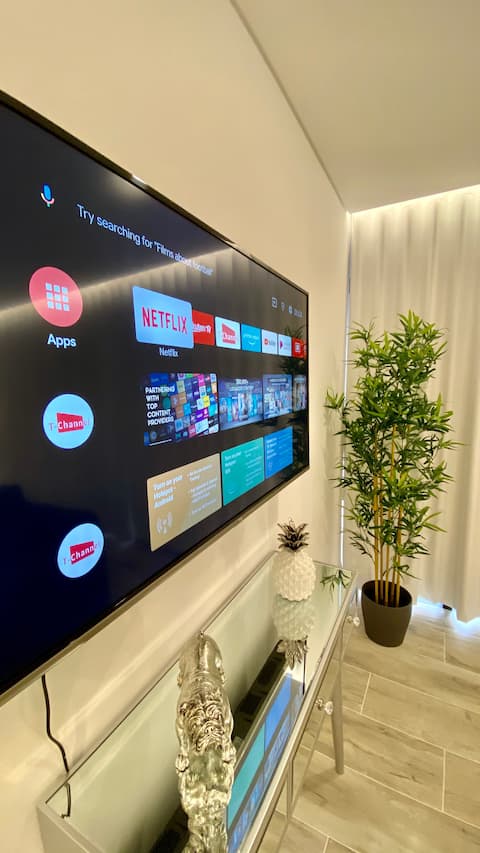 Airbnb em destaque: Onyx Studio in Central Faro with Balcony em União Das Freguesias De Faro (Sé E São Pedro)