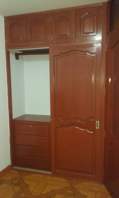 Closet en el dormitorio