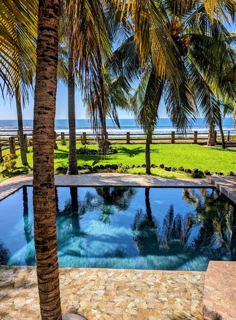 "Surf & Sun~Beachfront Bliss"!