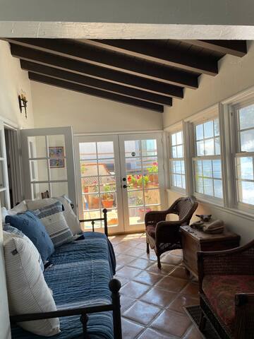 Malibu Beach House gallery image 4