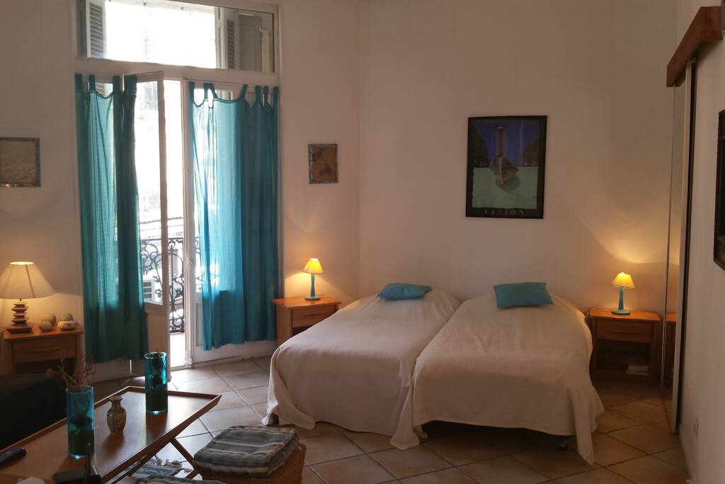APPARTEMENT DROIT
(35 M2)