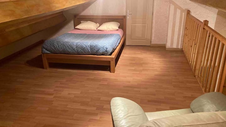 Mezzanine equipped with a 140 double bed