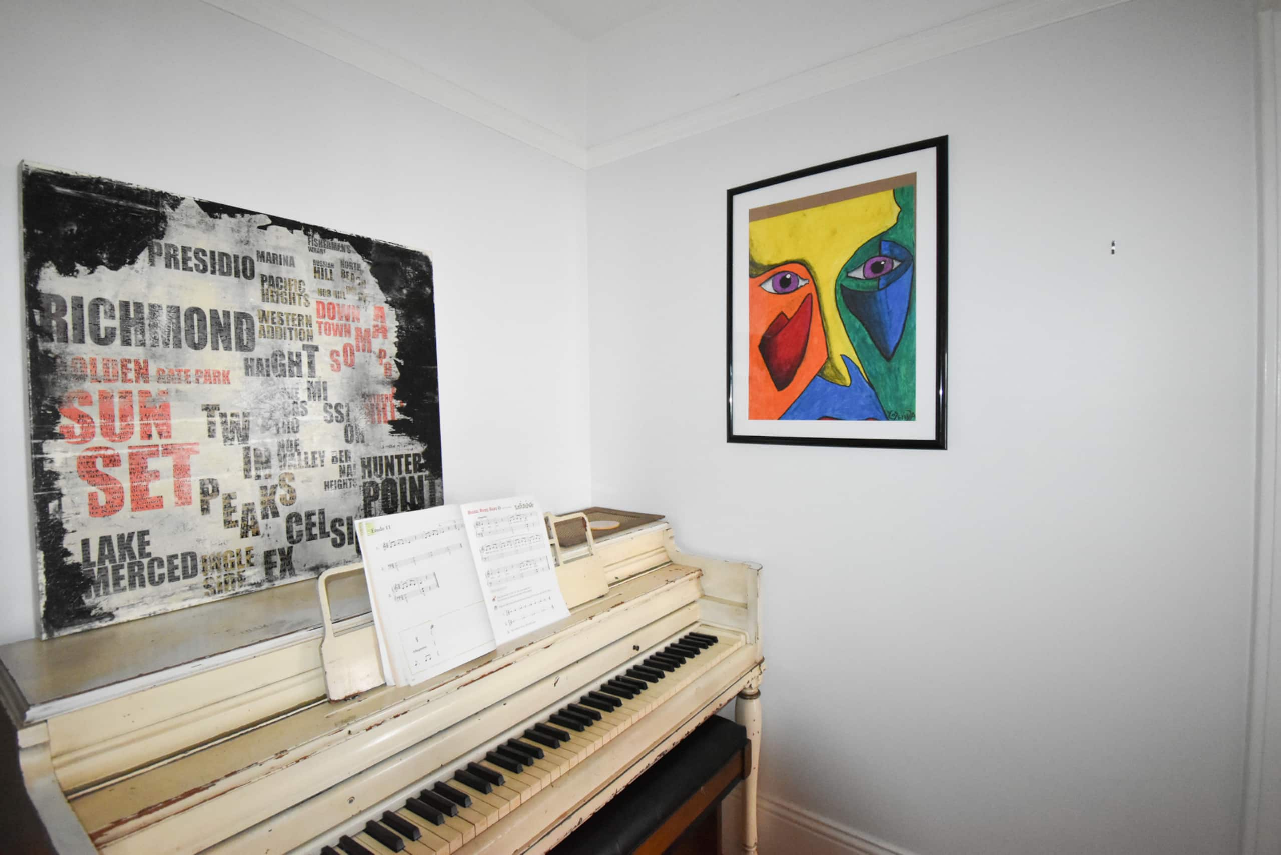 Home in San Francisco · ★4.77 · 4 bedrooms · 8 beds · 2.5 baths - Image 32